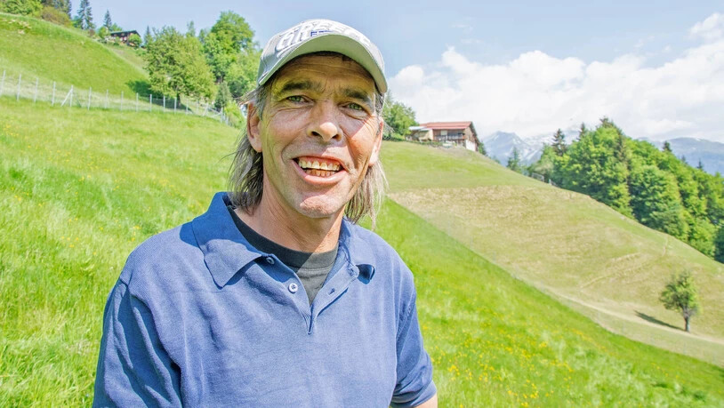 Der etwas andere Landwirt: Bernhard Jehli nahm 1996 die erste wirtschaftlich betriebene Biohirschfarm in Betireb.