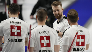 Beratung nötig: Die WM in Las Vegas kostet die Schweizer Curler Nerven