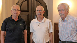Wollen die vermeintlichen Missstände im Kirchenkreis Glarus Nord prüfen: Ein Projektteam um Jakob Kamm (von links), Urs Spälti und René Perdrizat. Die drei sind zuversichtlich, dass das Team bald um eine Frau ergänzt wird.