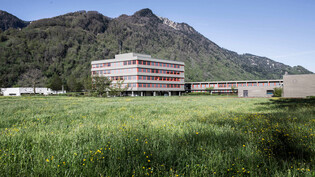 Mehr Platz: Die Berufsschule in Ziegelbrücke soll vergrössert werden und Platz für die Pflegeschule Glarus bieten.  