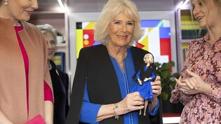 Die Barbie-Puppe der britischen Königin Camilla ist eine Einzelanfertigung.