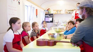 Ein Kochkurs für Kinder mit dem Augenmerk auf Food Waste gehört auch zum Programm des Genussfestivals Bündner Herrschaft.